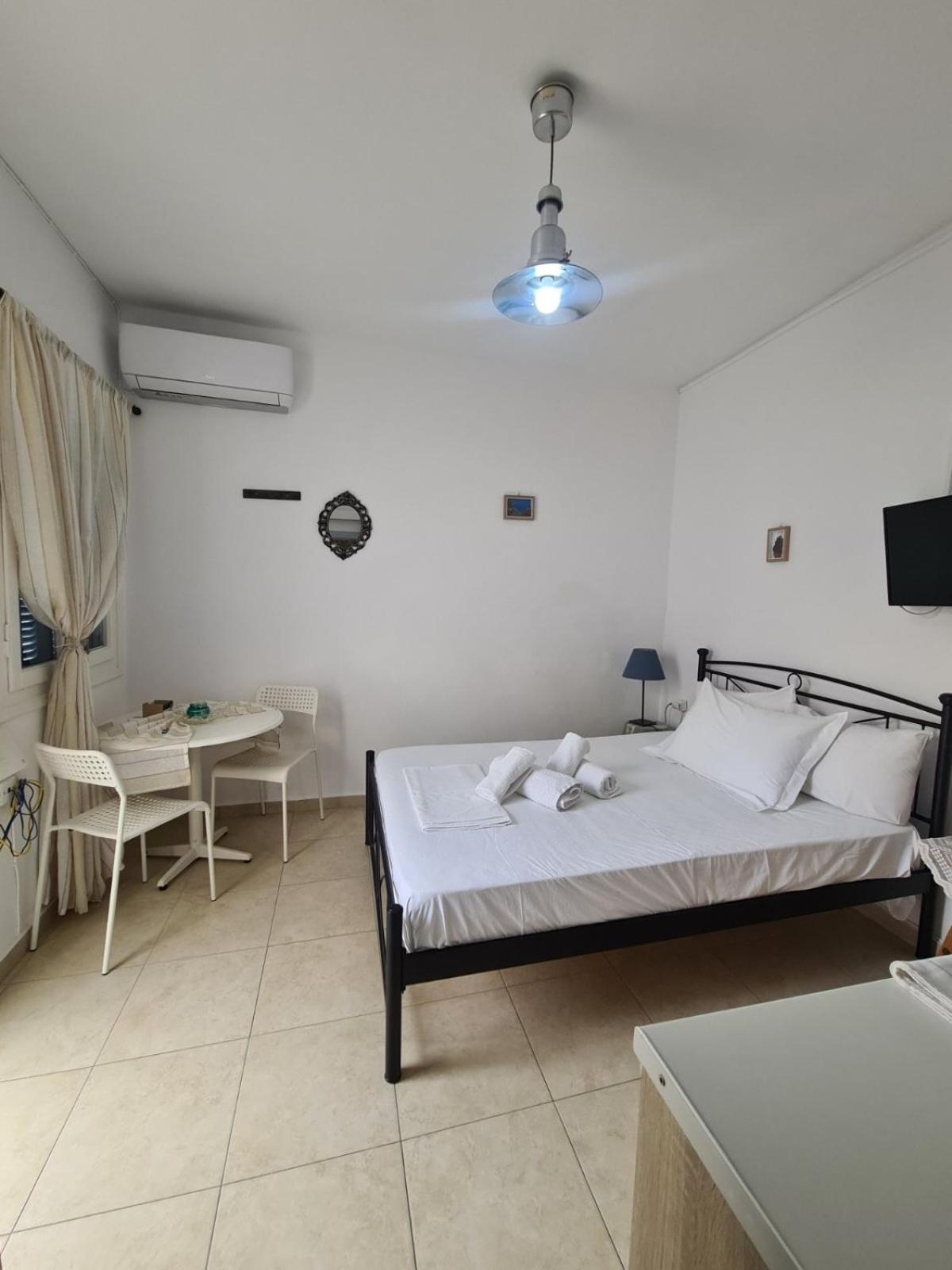 Aithra -Cosy Studio In Centre Of Poros Poros Town Zewnętrze zdjęcie