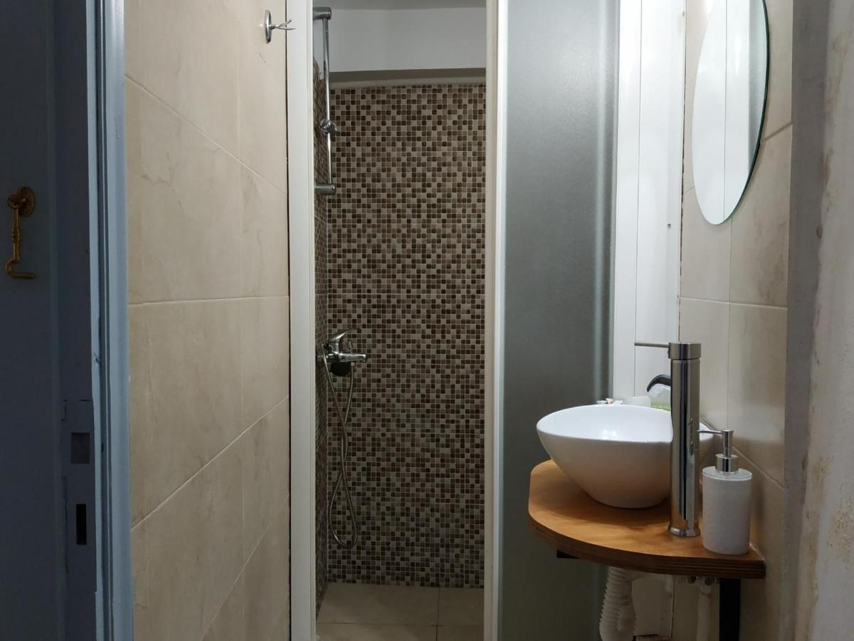 Aithra -Cosy Studio In Centre Of Poros Poros Town Zewnętrze zdjęcie